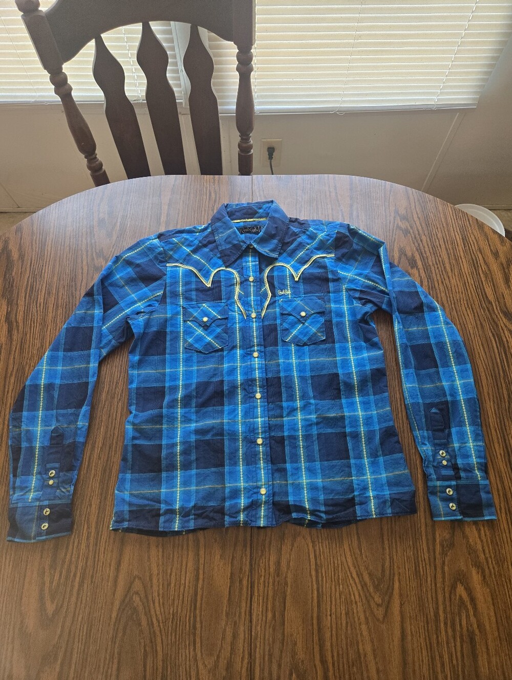 Cruel Girl Blue Plaid Long Sleeve Button Down Shirl. Womens Large